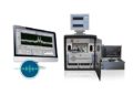 Monitore mit HF-Messkurven und einem HF-Testsystem von S.E.A.